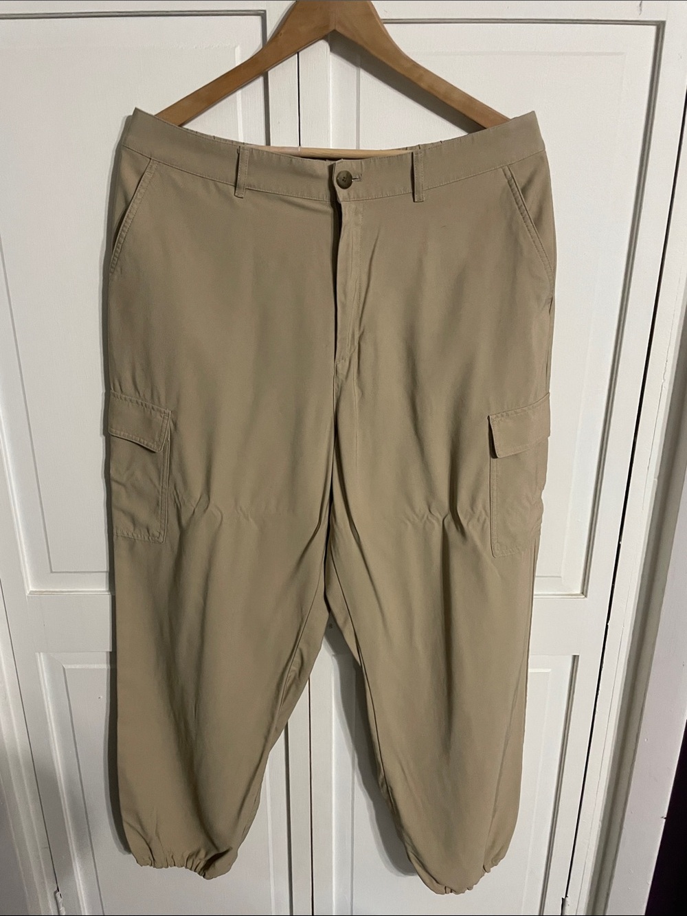 Uniqlo Tan Cargo Pants with Elastic Ankles
